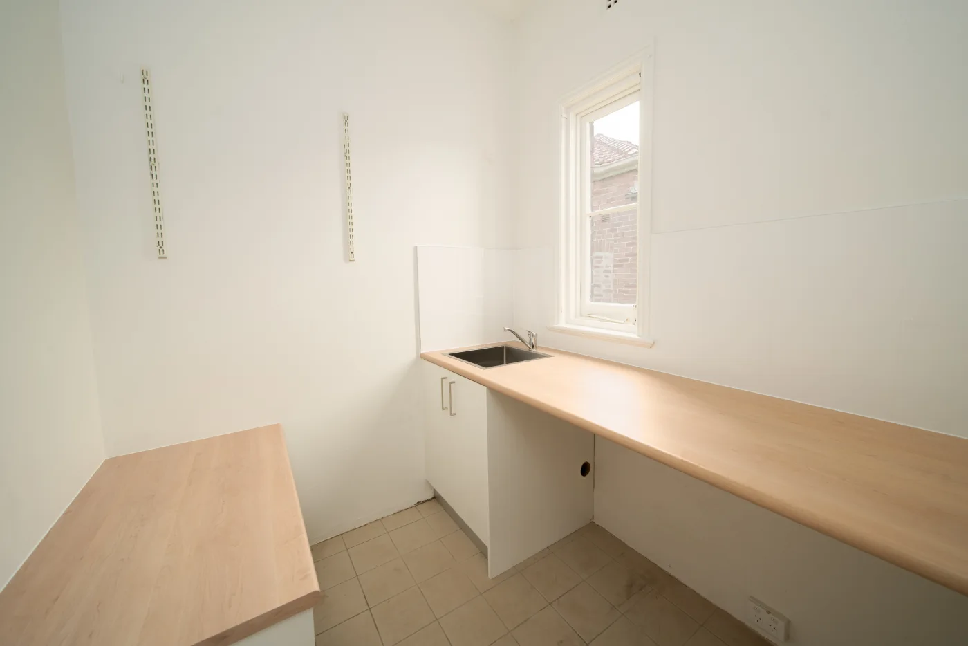 Real Estate - Petersham 8