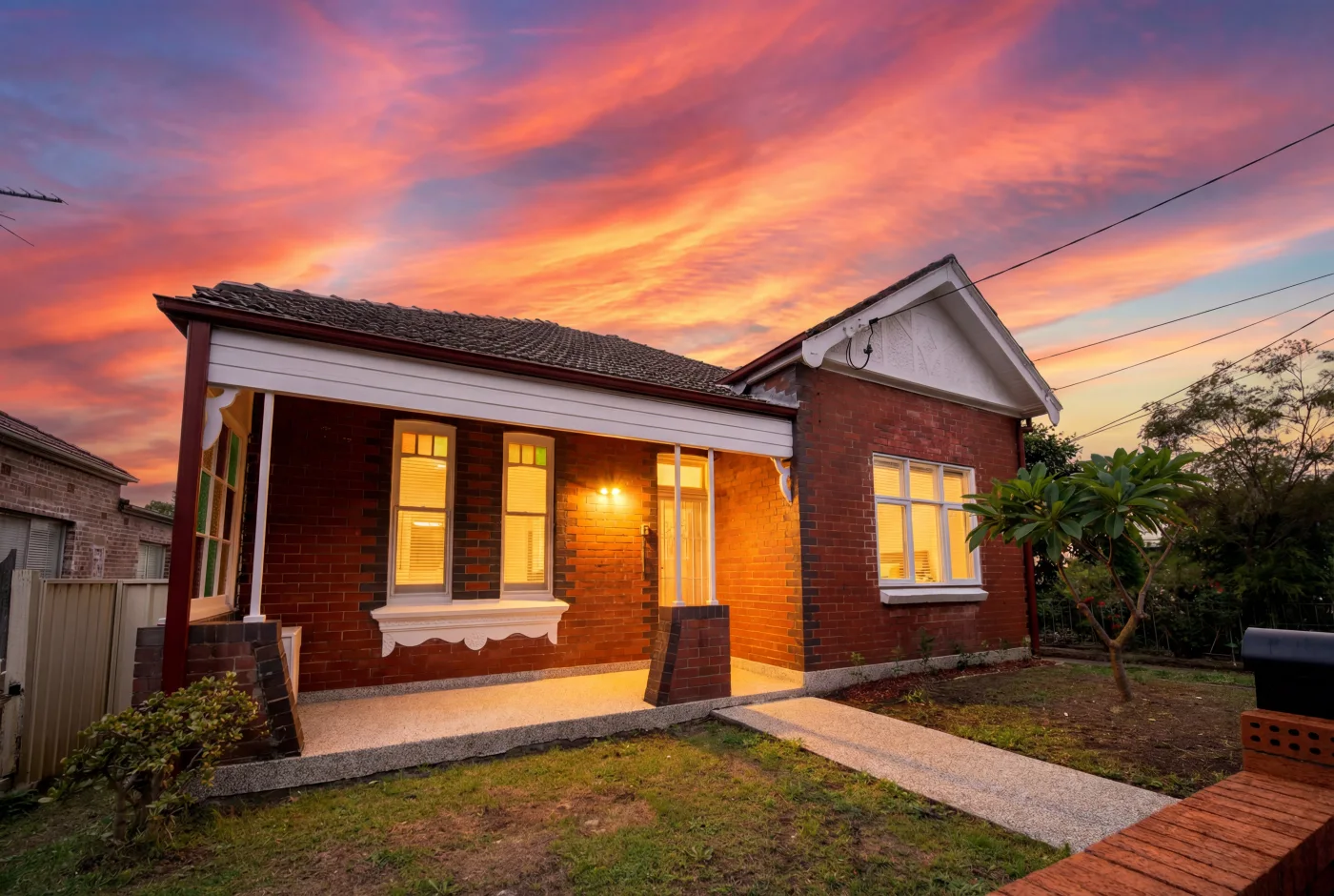 Real Estate - Petersham 11