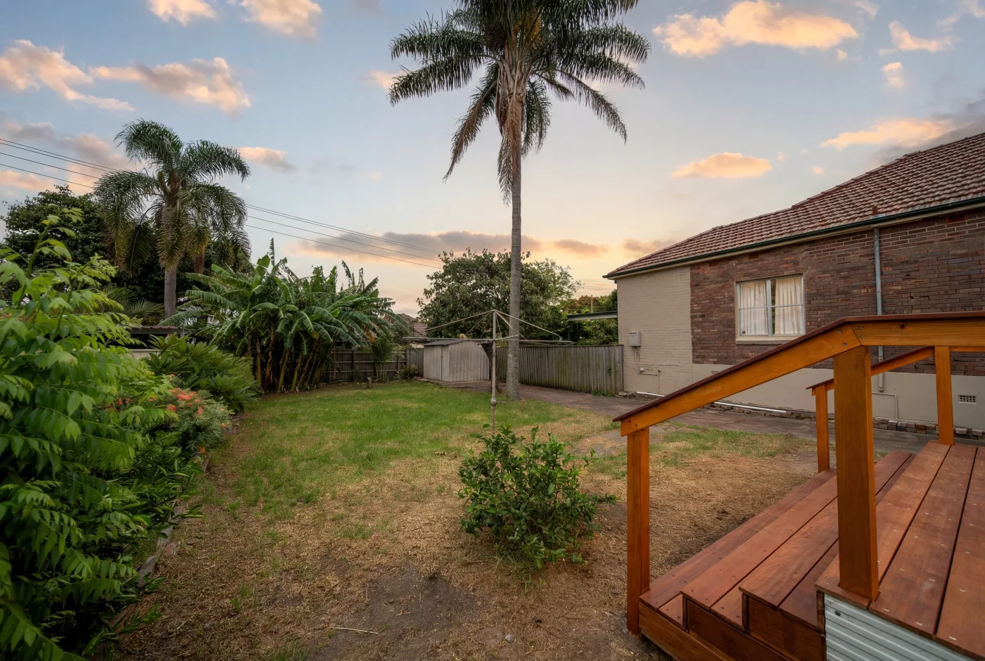 Real Estate - Petersham 15